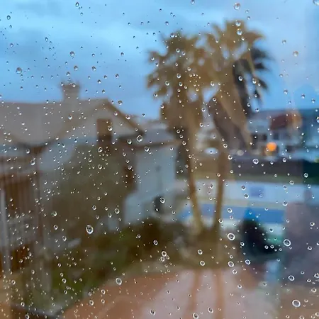 Adeline アパート *